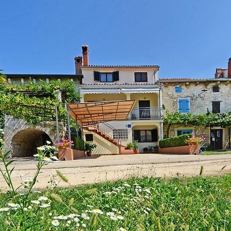Apartment Lili Πόρετς Εξωτερικό φωτογραφία