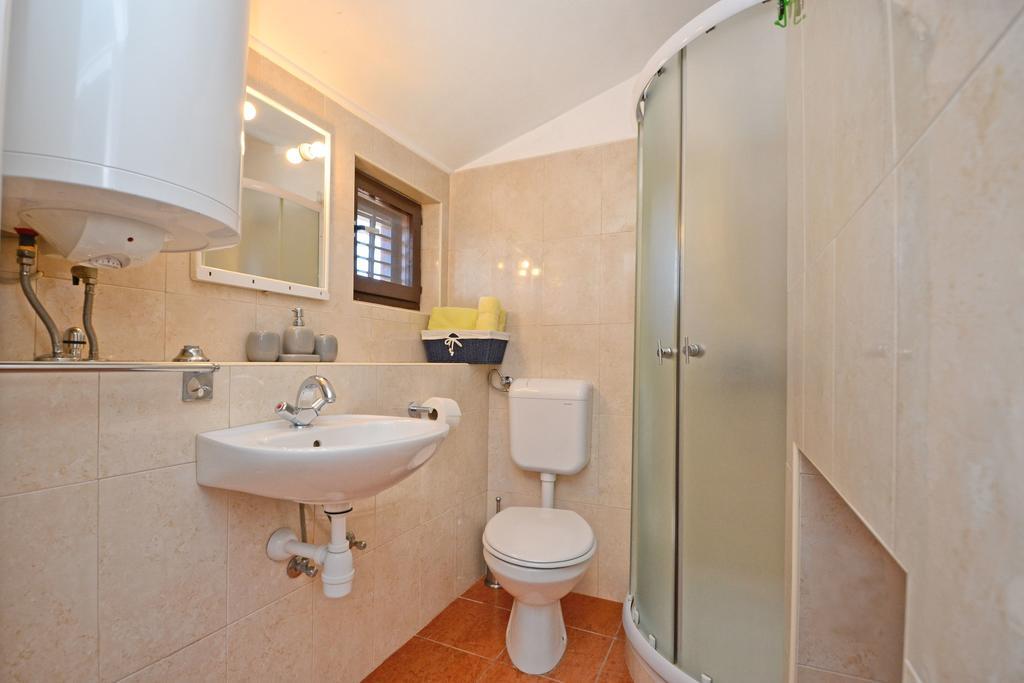 Apartment Lili Πόρετς Εξωτερικό φωτογραφία